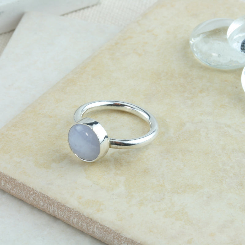 Eco silver Blue lace Agate gemstone ring. Featuring a round ring band and Blue lace Agate gemstone. This ring is the ultimate combination with the wishbone ring. This will frame the gemstone and emphasize and frame it to stand out even more.