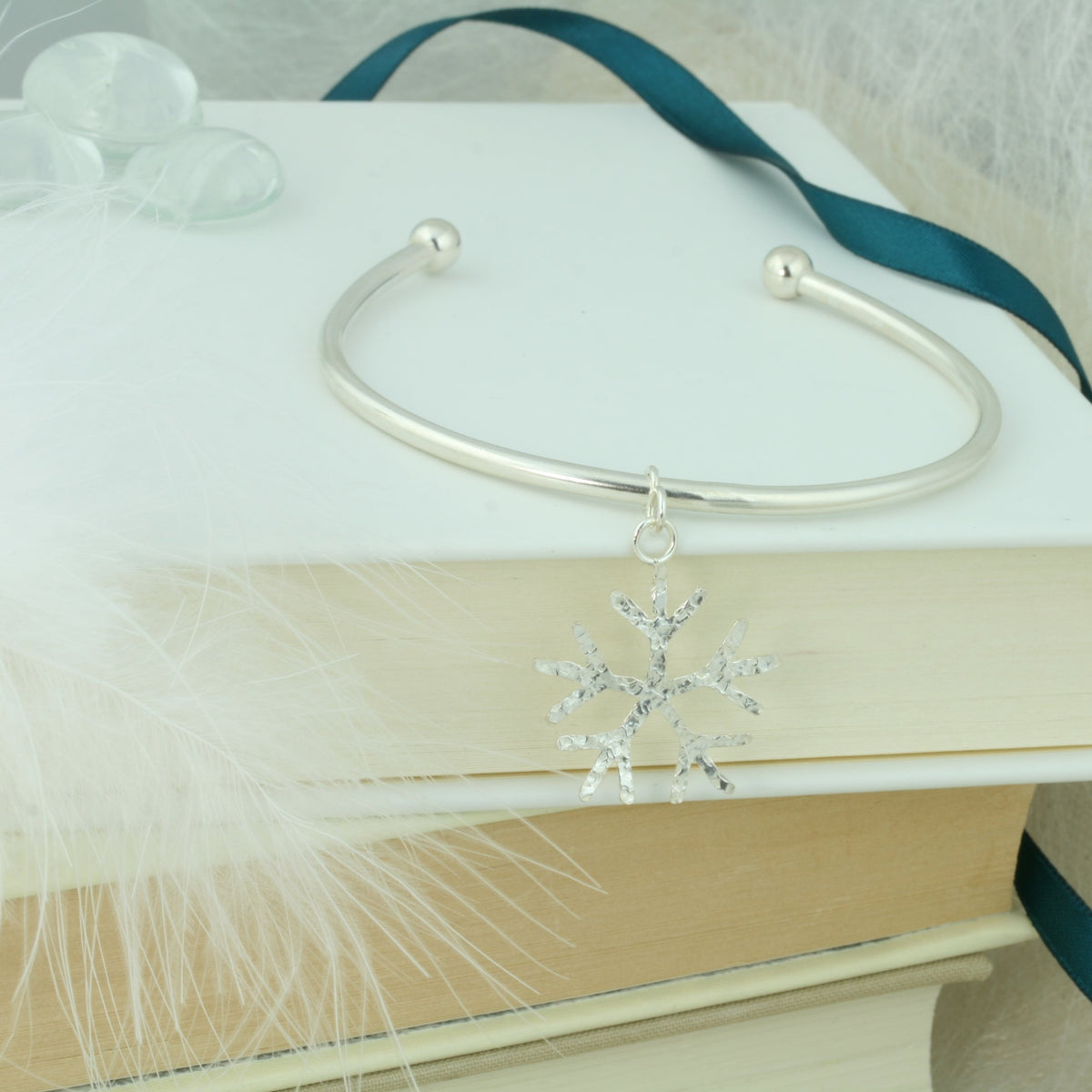 Silver bangle with snowflake charm – KlaarSmithDesign